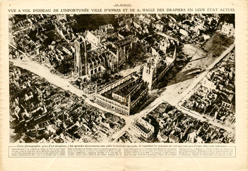 Photographie aérienne de la ville d’Ypres (Belgique) après les bombardements