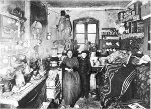 Picture of a worker’s flat in the 19th century